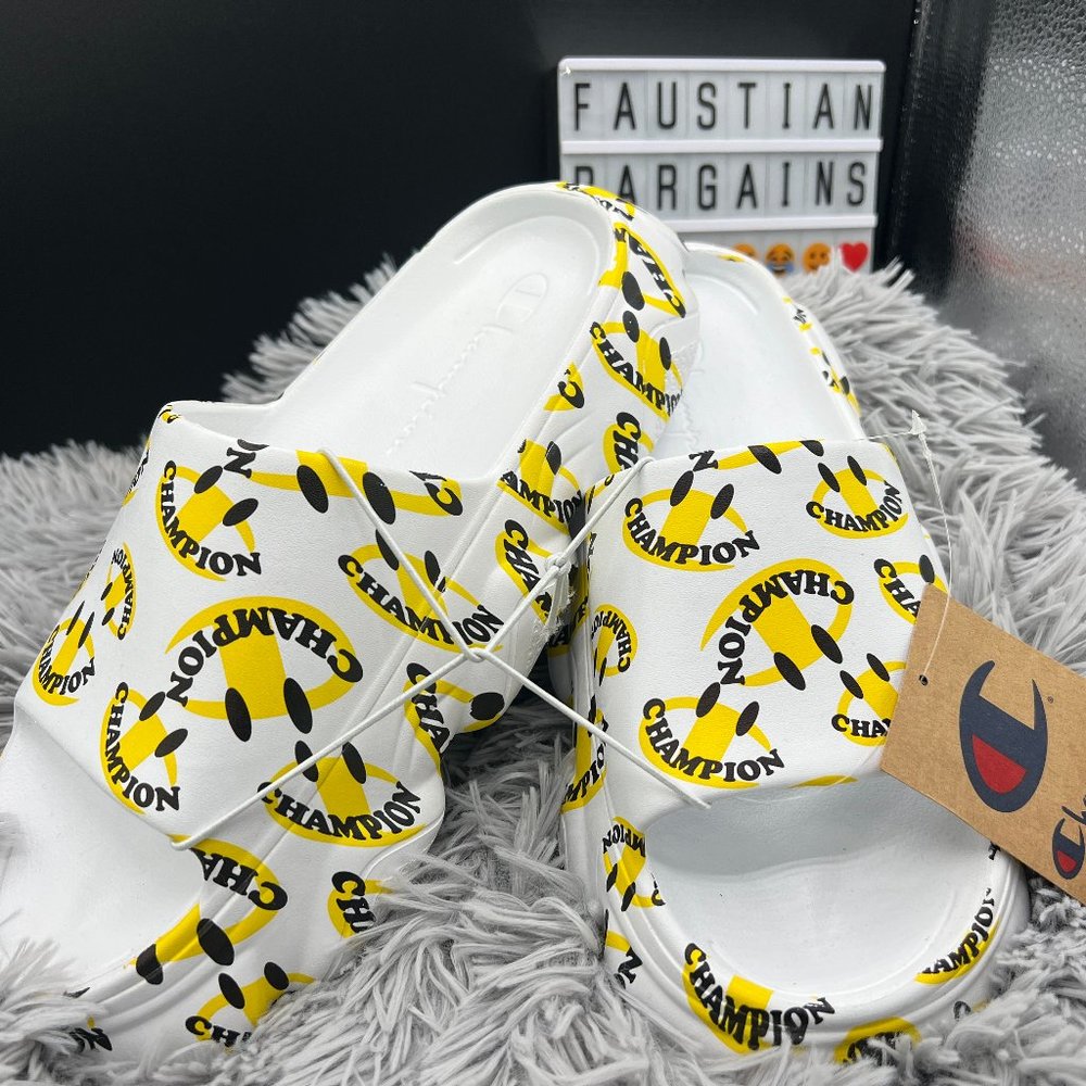 NWT Champion Meloso Squish Smiley Happy Face Slide White Yellow Men's Size 9